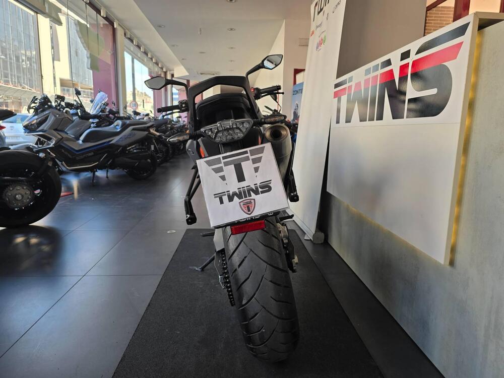 KTM 790 Duke L (2023 - 24) (7)