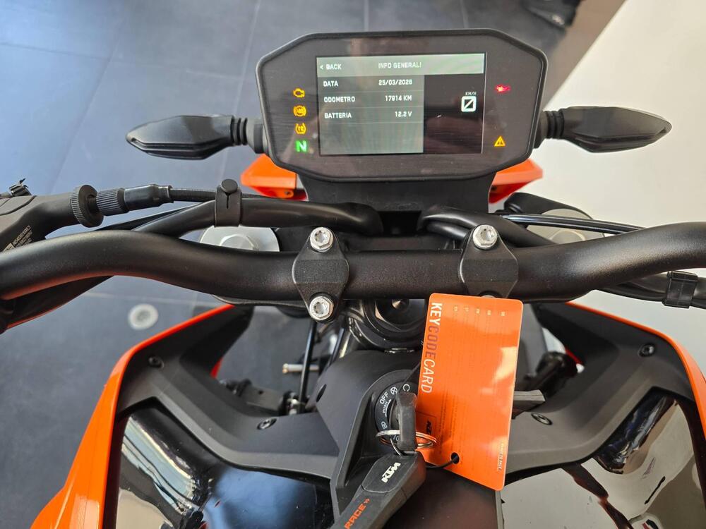 KTM 790 Duke L (2023 - 24) (10)
