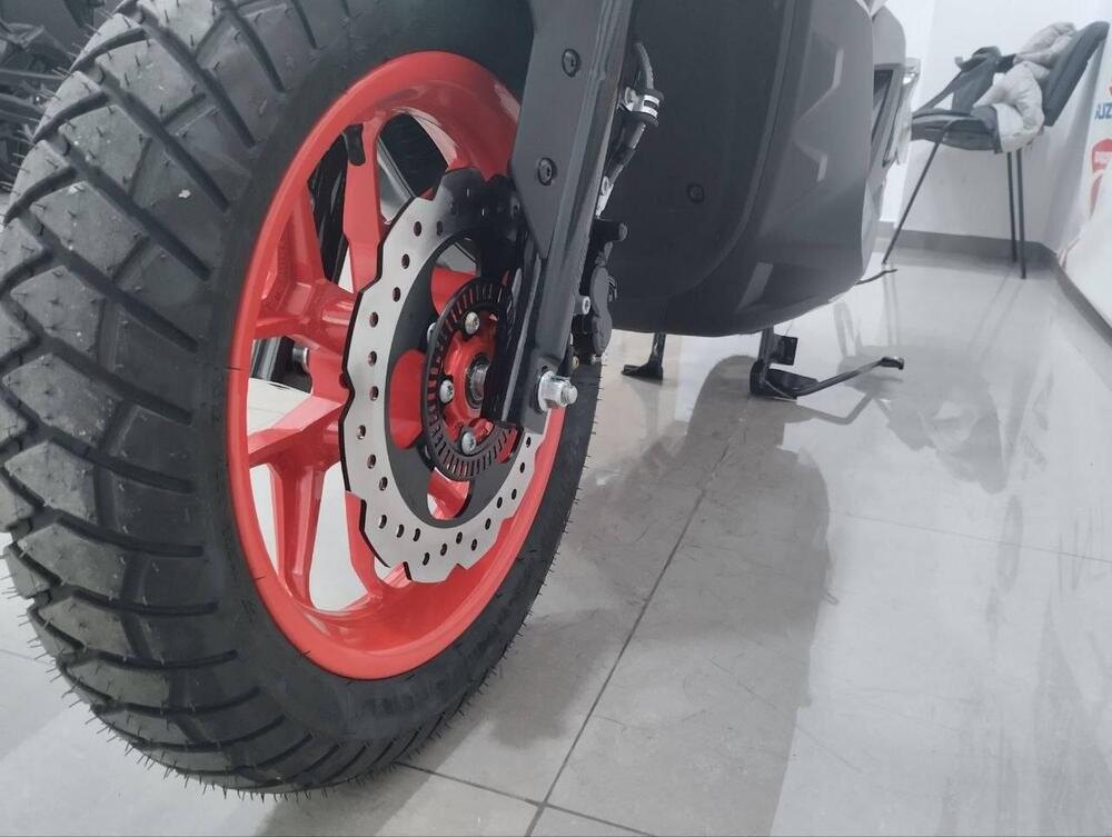 Aprilia SR GT 125 Sport (2025 - 26) (9)