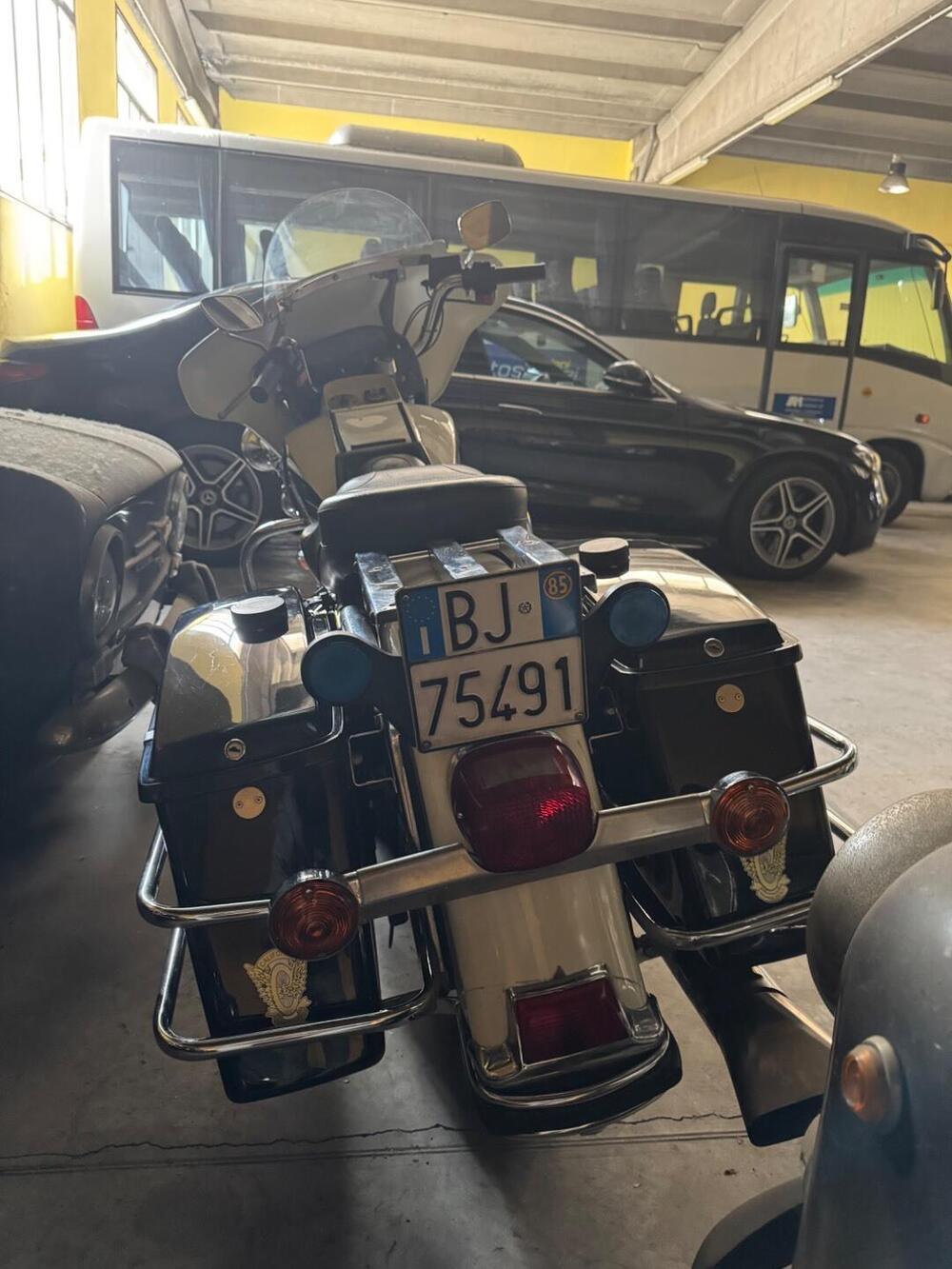 Harley-Davidson ELECTRA GLIDE STANDARD POLICE (FLHTP) (4)