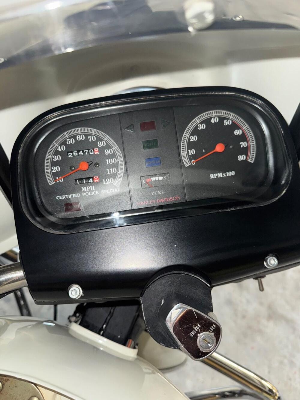 Harley-Davidson ELECTRA GLIDE STANDARD POLICE (FLHTP) (5)