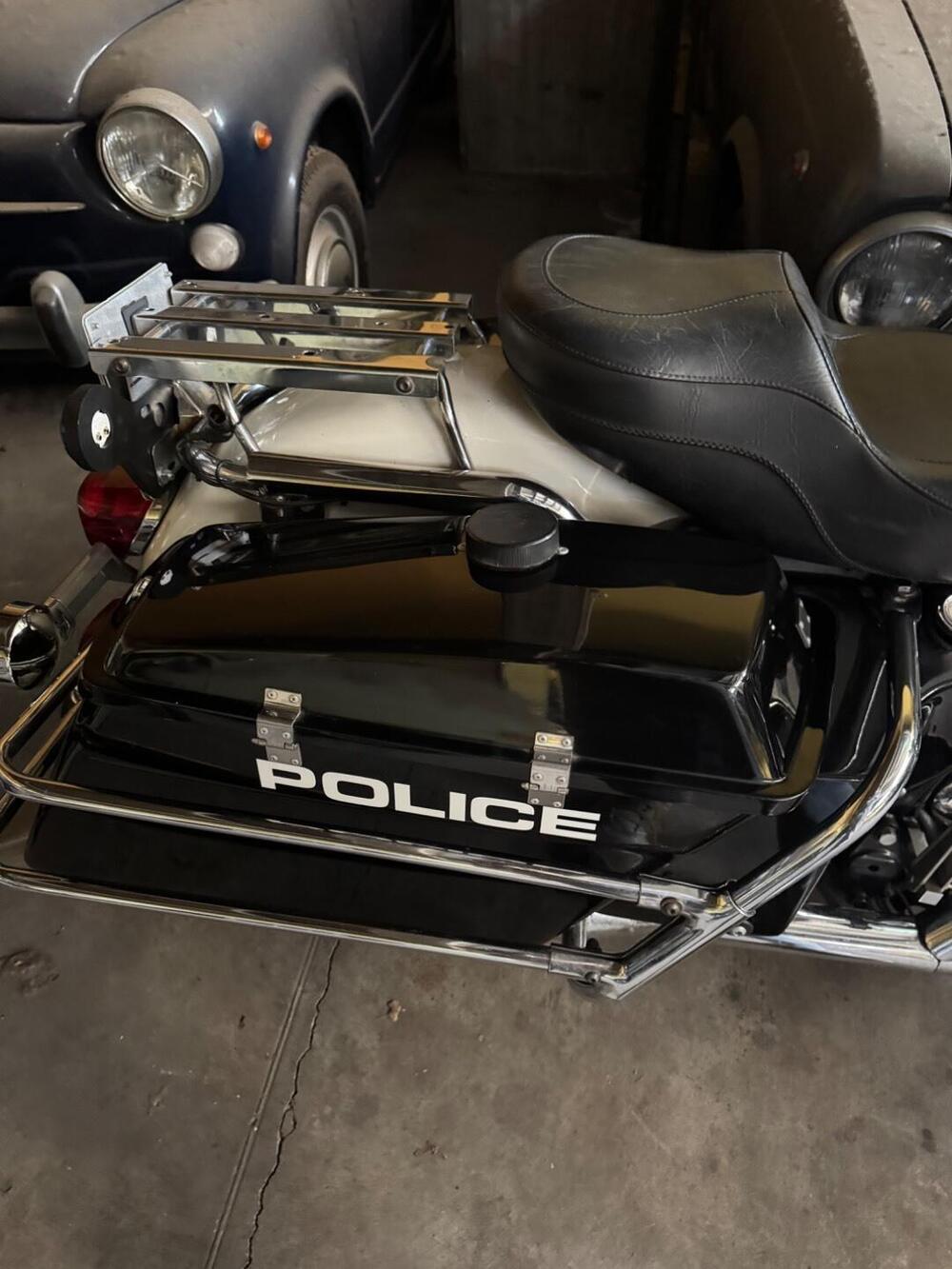Harley-Davidson ELECTRA GLIDE STANDARD POLICE (FLHTP) (8)