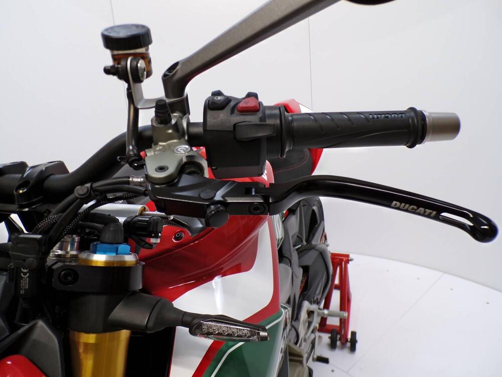 Ducati Streetfighter V4 1100 S (2020) (10)
