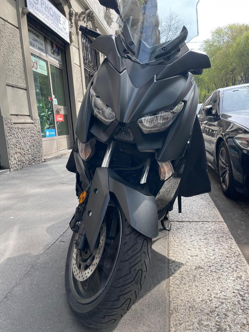 Yamaha X-Max 400 Tech Max (2020) (8)