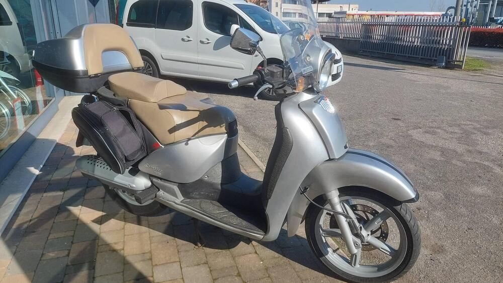 Aprilia Scarabeo 200 (2001 - 04) (5)