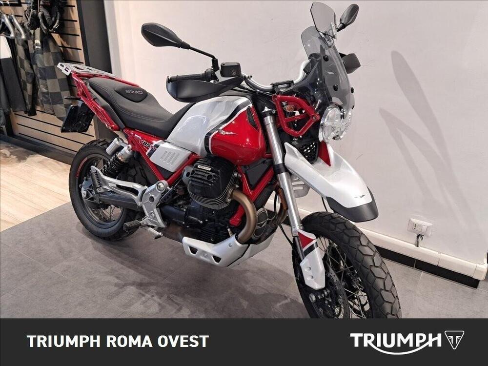 Moto Guzzi V85 TT Evocative Graphics (2019 - 20) (3)