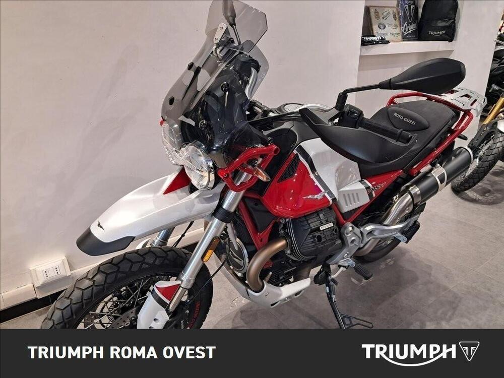 Moto Guzzi V85 TT Evocative Graphics (2019 - 20) (8)