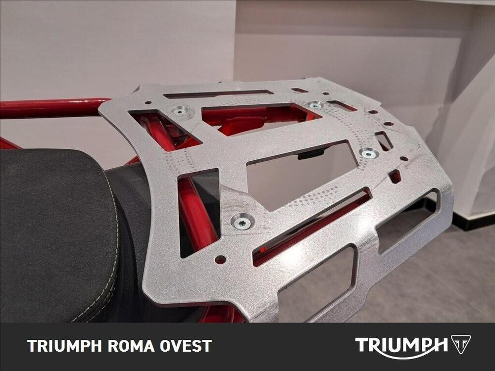 Moto Guzzi V85 TT Evocative Graphics (2019 - 20) (14)