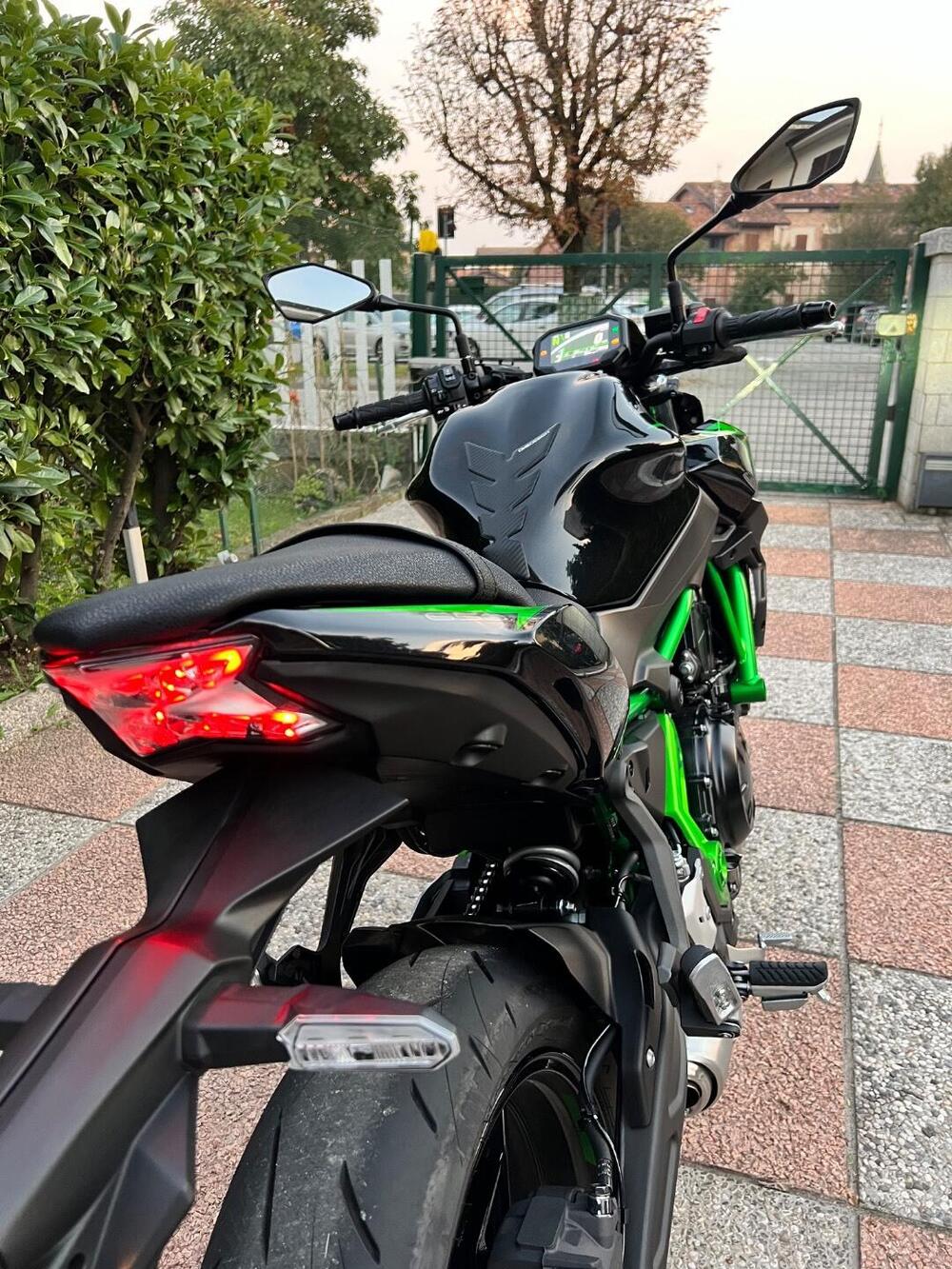 Kawasaki Z 650 (2025 - 26) (3)