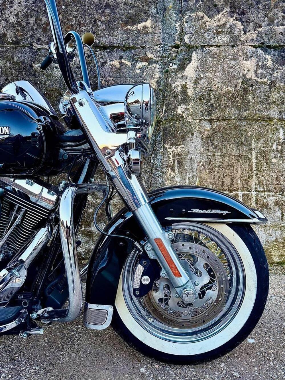 Harley-Davidson 103 Road King Classic (2014 - 16) - FLHRC (11)