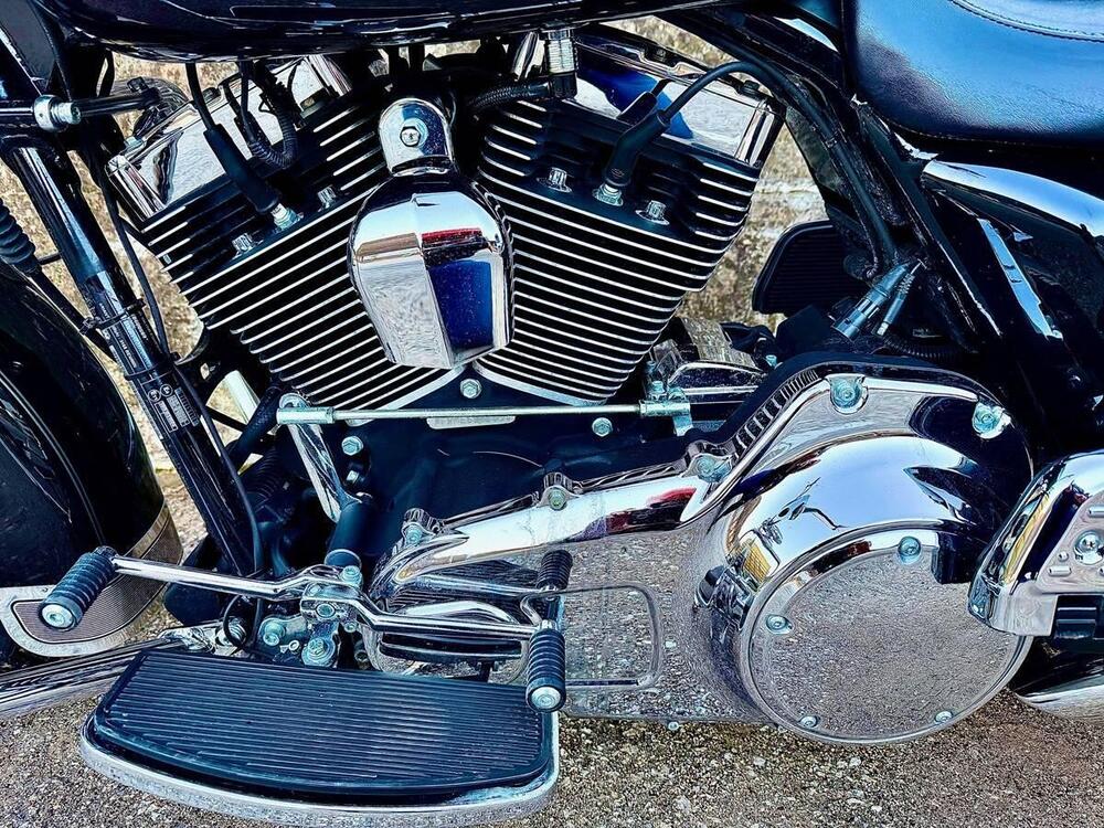Harley-Davidson 103 Road King Classic (2014 - 16) - FLHRC (13)