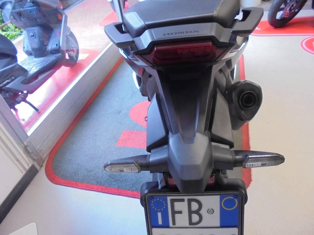 Honda X-ADV 750 DCT (2021 - 24) (7)
