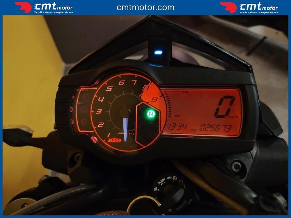 KTM 690 Duke R (2010 - 15) (5)