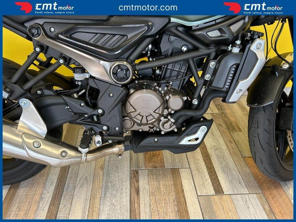 Voge Trofeo 300AC (2021 - 26) (7)