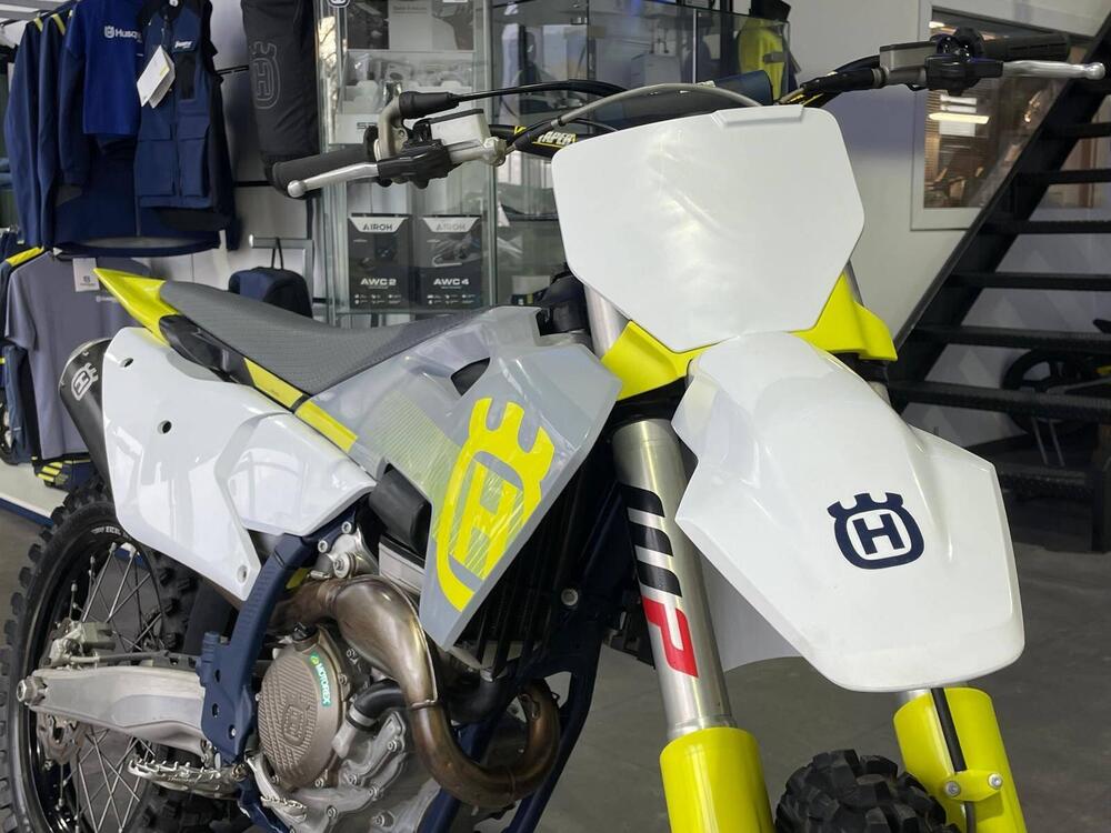 Husqvarna FC 250 (2024) (5)