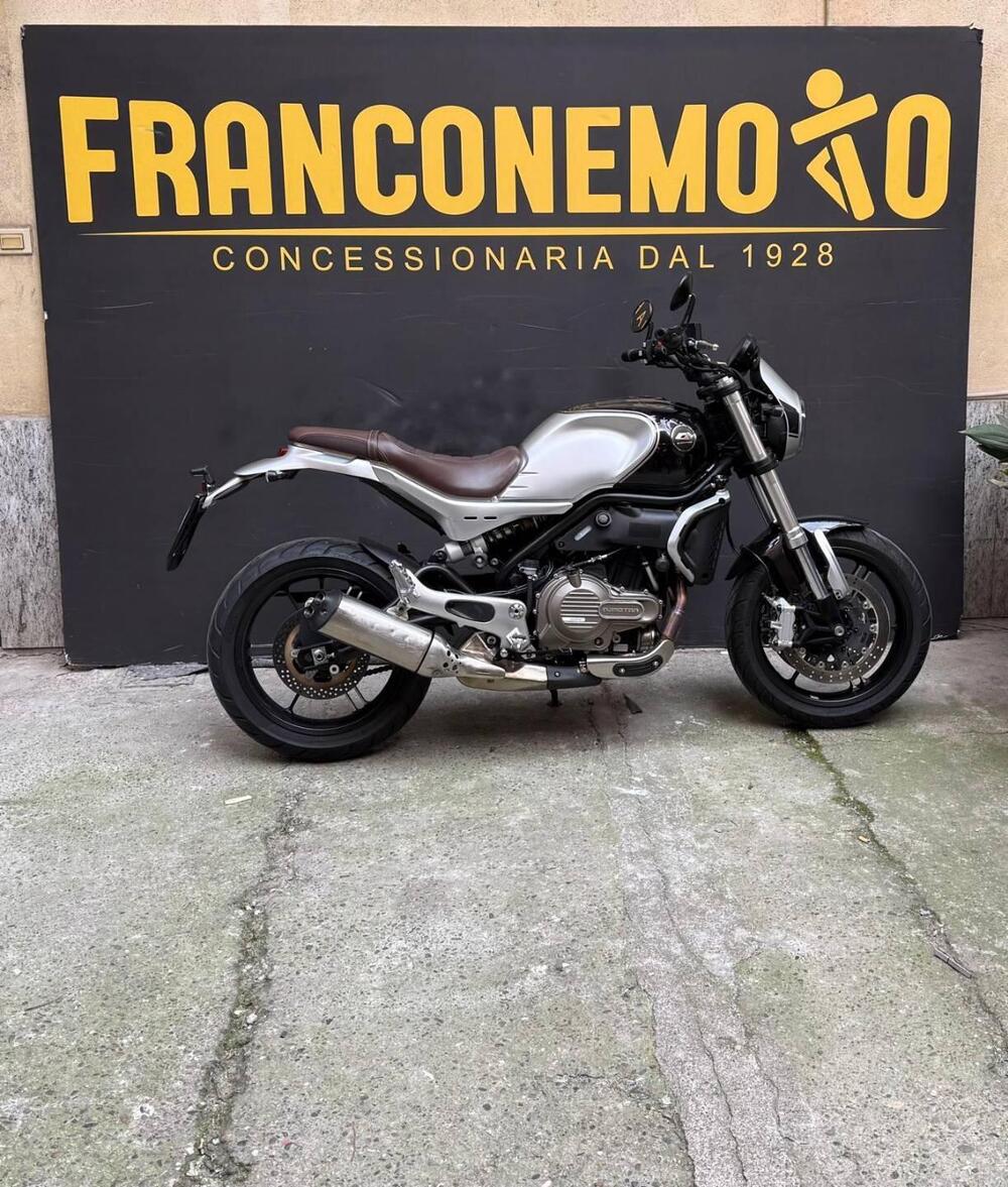 QJ Motor SRV 550 (2024) (2)