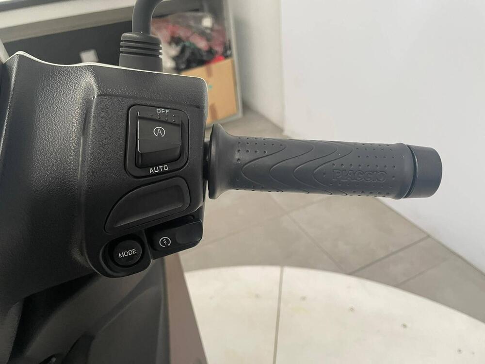 Piaggio Medley 125 S ABS (2020) (10)