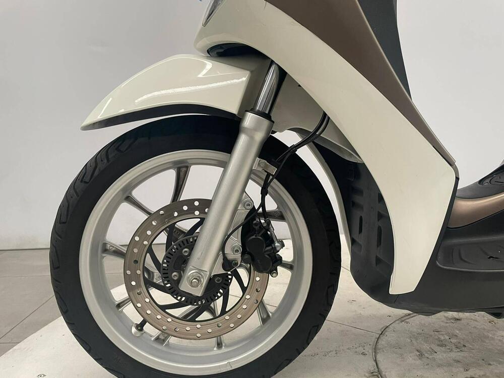 Piaggio Medley 125 S ABS (2020) (3)