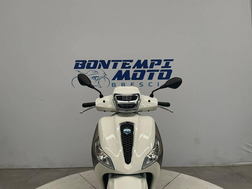 Piaggio Medley 125 S ABS (2020) (7)