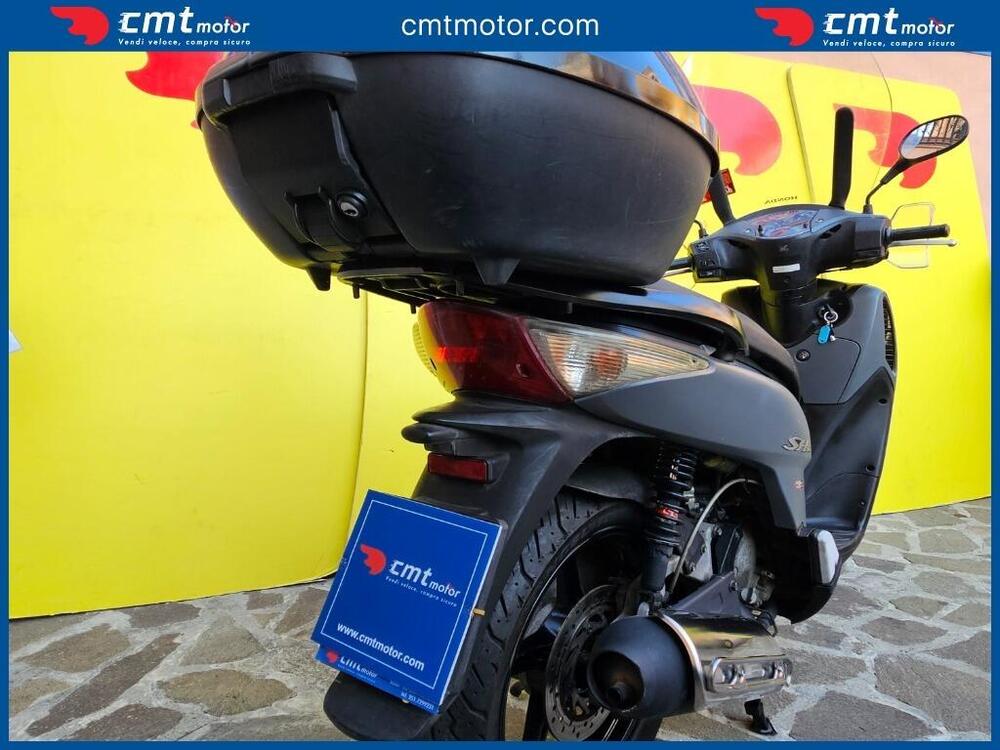 Honda SH 150i (2009 - 12) (4)