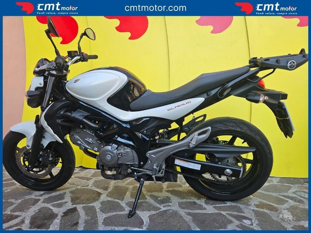 Suzuki Gladius 650 SFV (2009 - 15) (3)