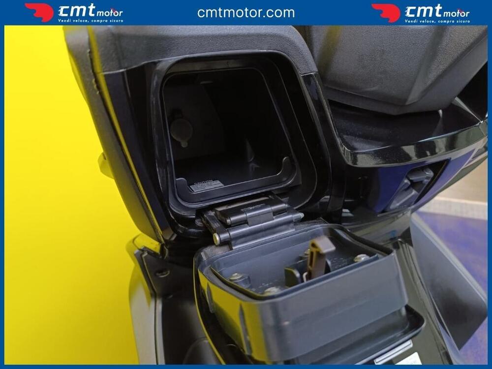 Kymco K-Xct 300i (2012 - 17) (8)