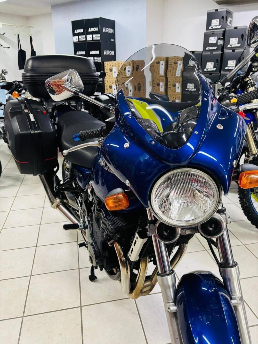 Suzuki GSX 750 (1998 - 03) (2)