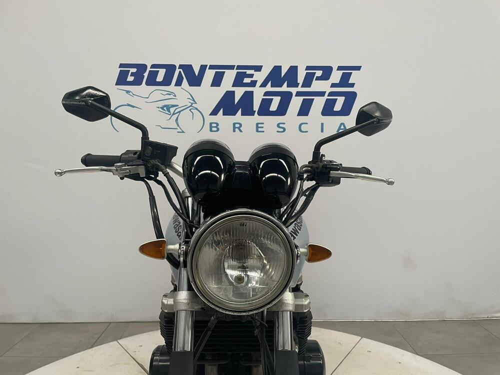 Kawasaki ZR-7 (2001 - 04) (10)