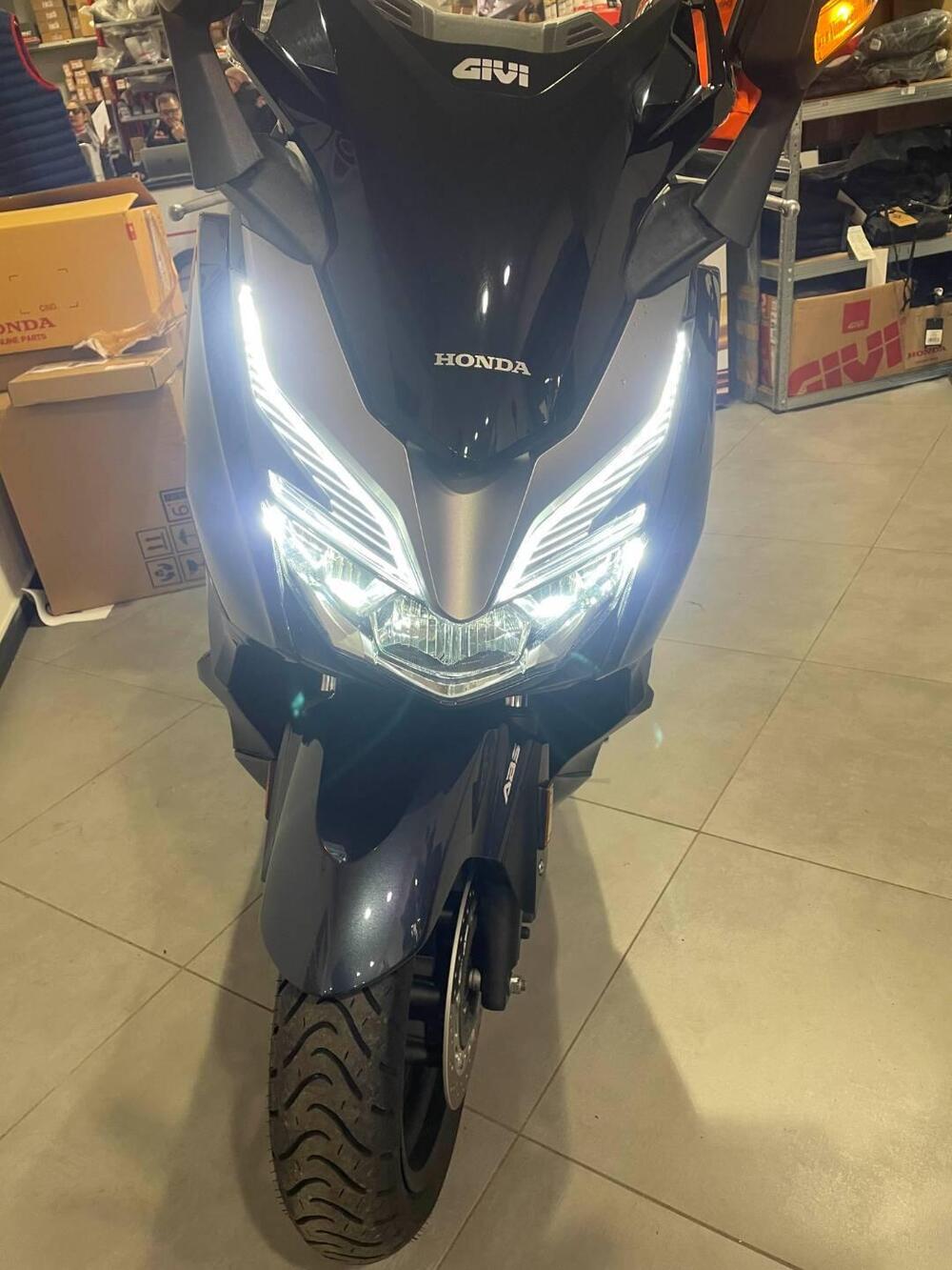 Honda Forza 300 Deluxe ABS (2018 - 20) (8)