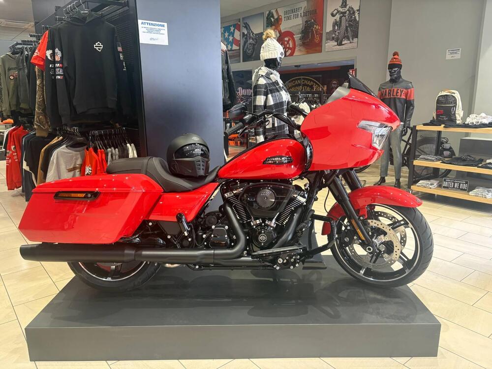 Harley-Davidson Road Glide (2024 - 26)