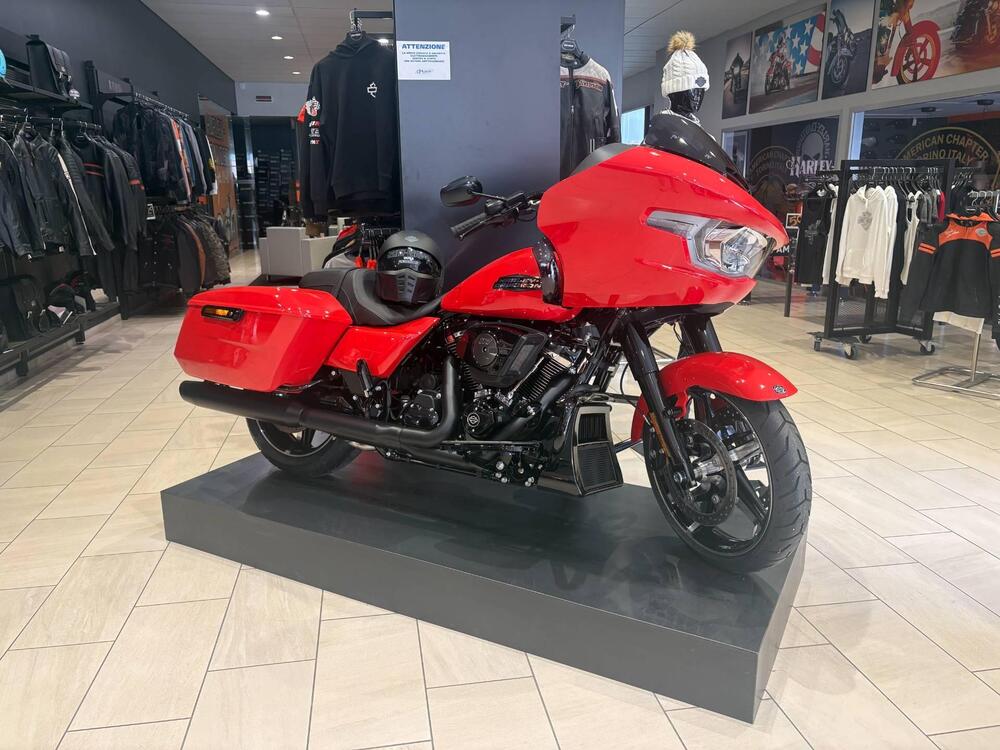Harley-Davidson Road Glide (2024 - 26) (2)