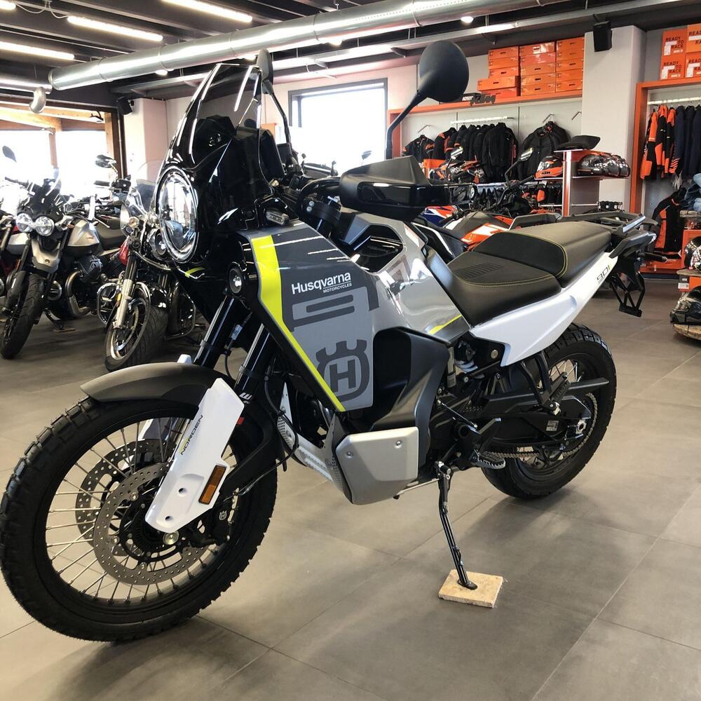 Husqvarna Norden 901 (2022 - 26) (9)