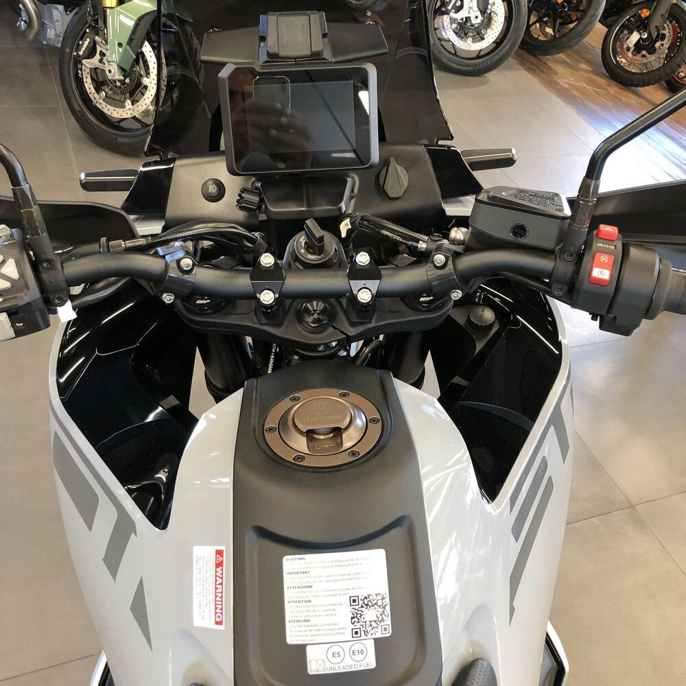 Husqvarna Norden 901 (2022 - 26) (12)