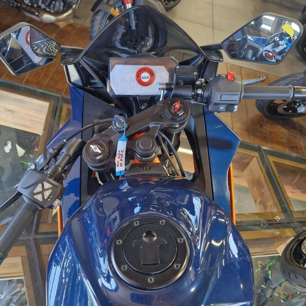 KTM RC 390 (2022 - 26) (5)