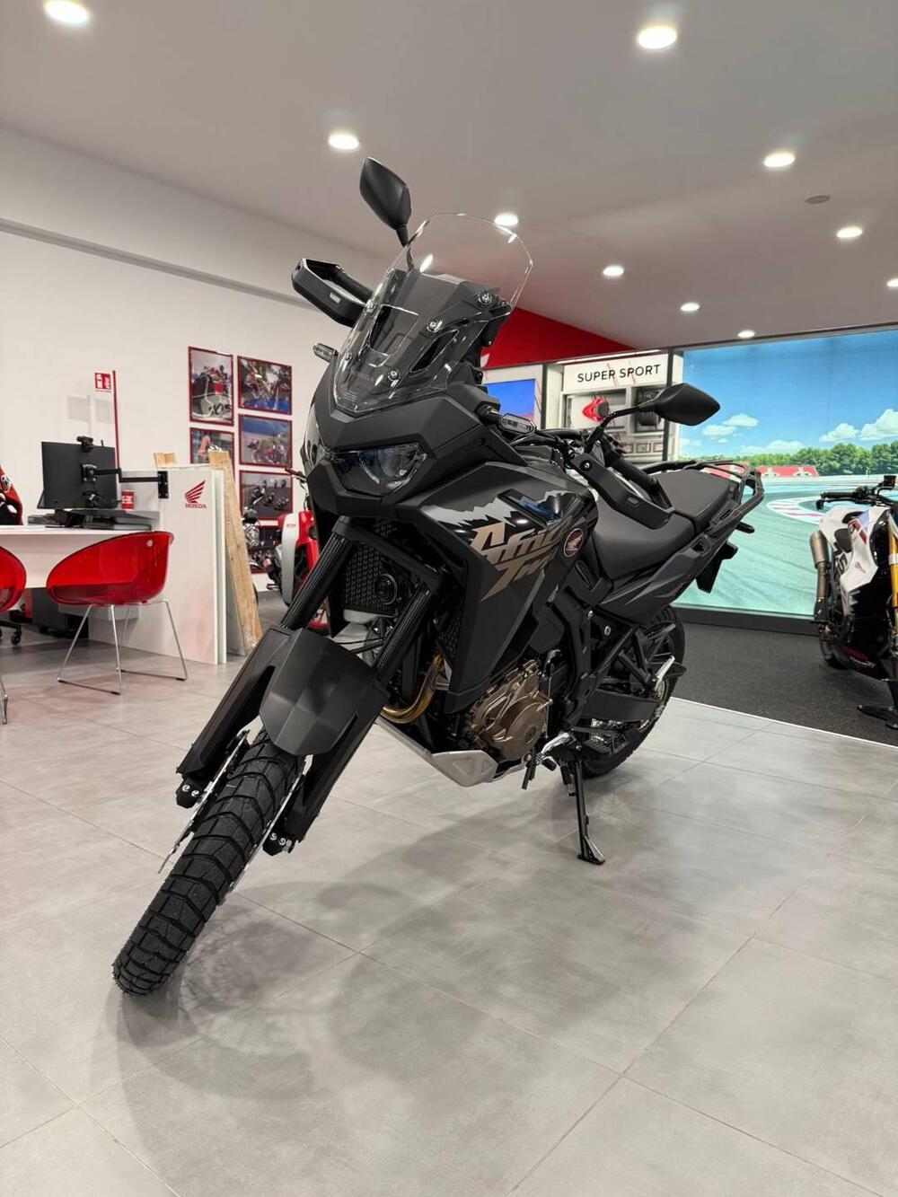 Honda Africa Twin CRF 1100L ES (2024 - 26)