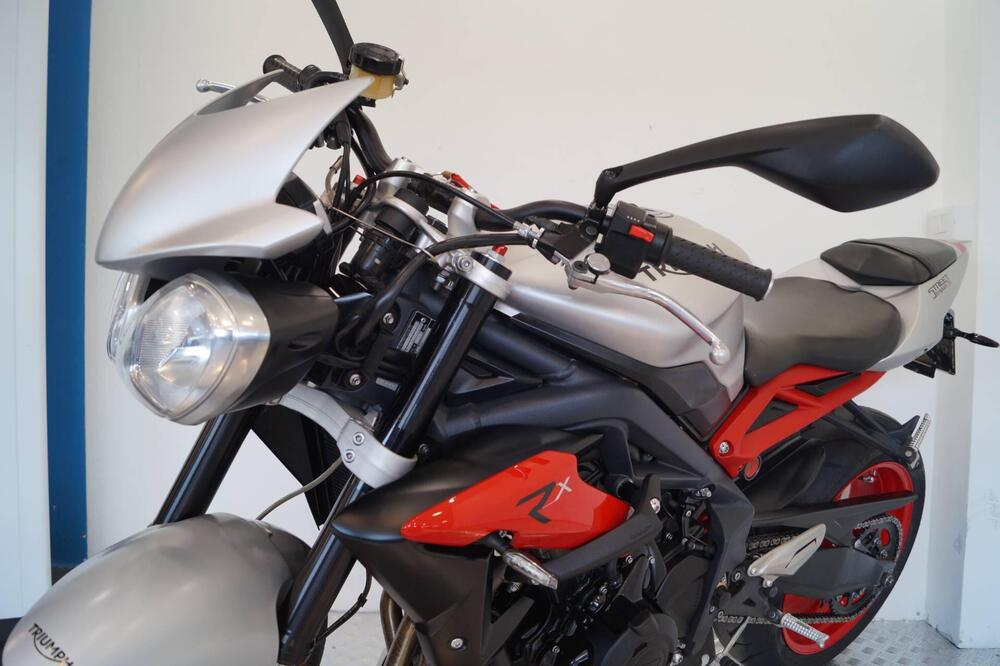 Triumph Street Triple RX ABS (2016 - 17) (12)