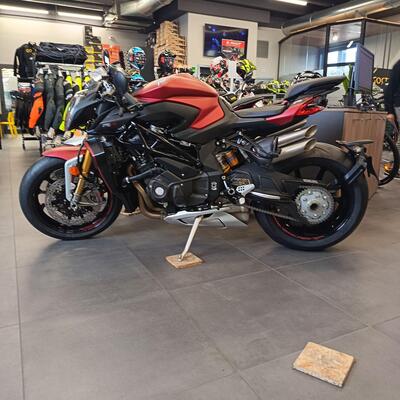 MV Agusta Brutale 1000 RR (2021 - 25) nuova