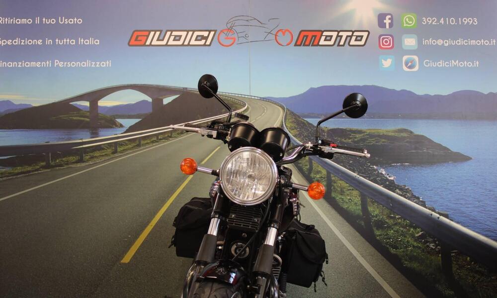 Triumph Bonneville SE (2009 - 13) (9)