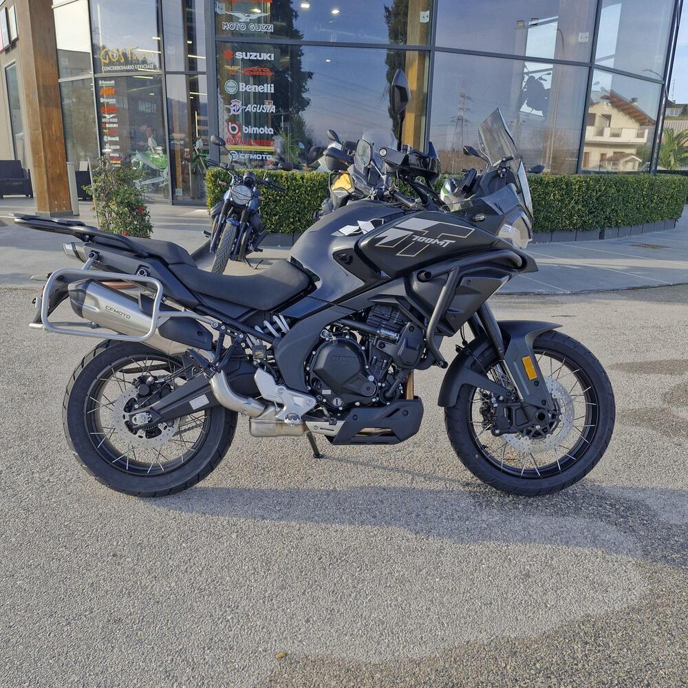 CFMOTO 700MT Adventure (2025 - 26) (13)
