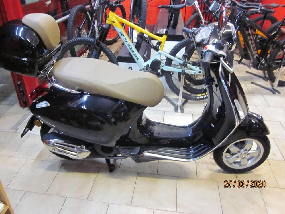 Vespa Primavera 125 3V ie Sport ABS (2018 - 19) (3)