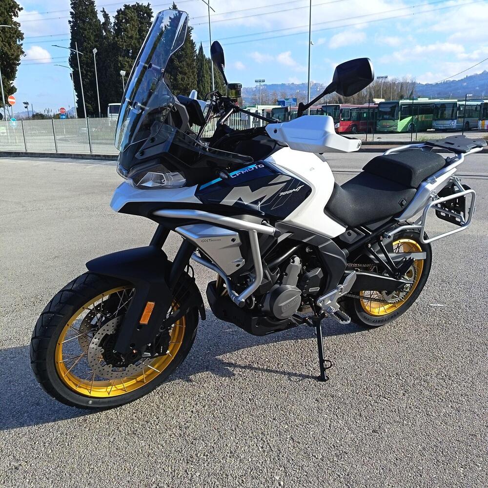 CFMOTO 700MT Adventure (2025 - 26) (16)