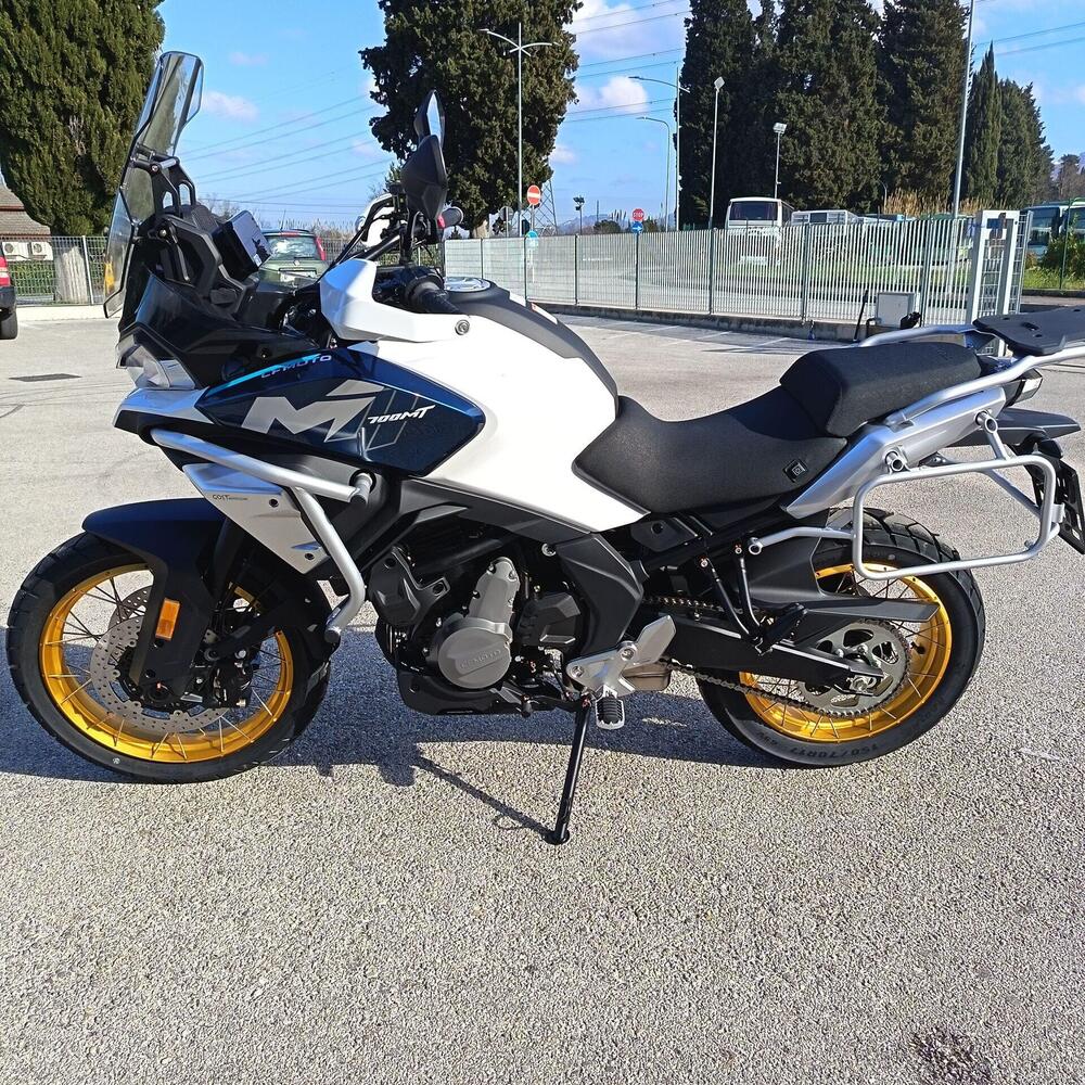 CFMOTO 700MT Adventure (2025 - 26) (17)