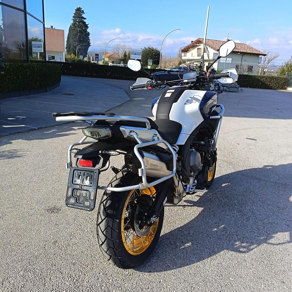 CFMOTO 700MT Adventure (2025 - 26) (19)