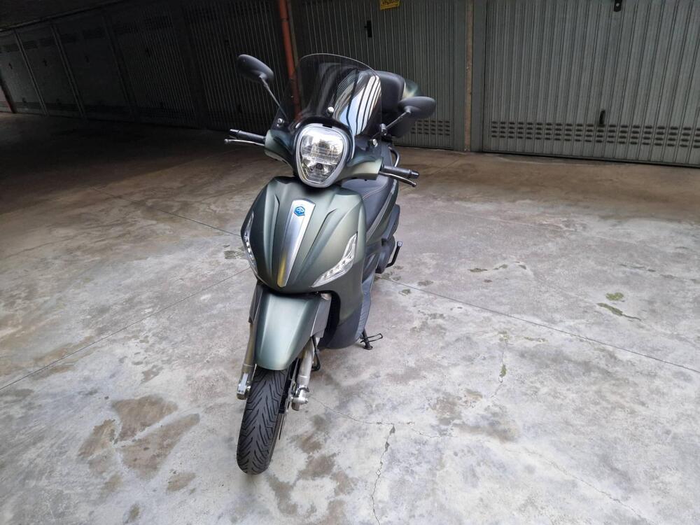 Piaggio Beverly 350 S ABS (2019 - 20) (2)