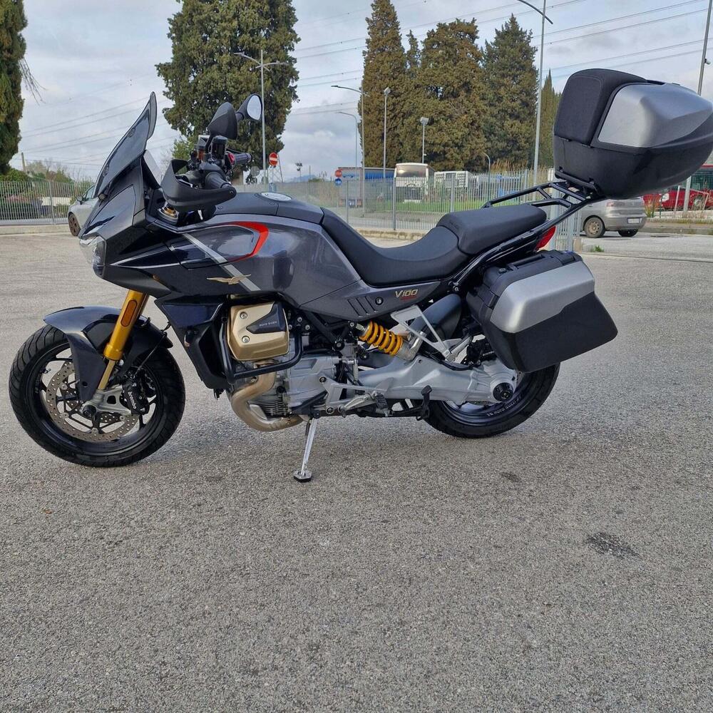 Moto Guzzi V100 Mandello S (2022 - 24) (6)