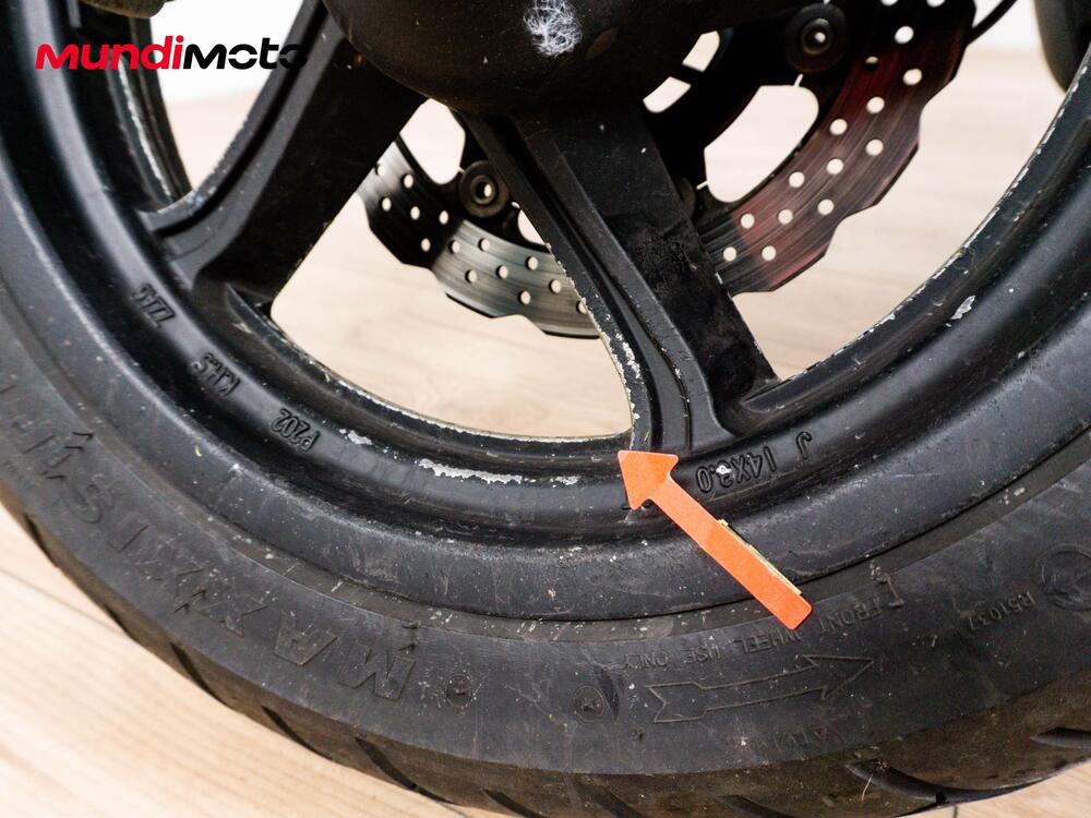 Kawasaki J 300 ABS (2014 - 16) (15)