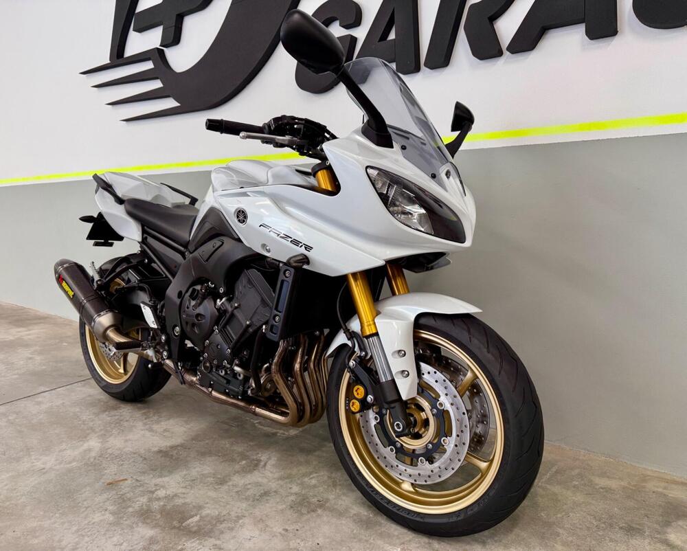 Yamaha Fazer 8 (2010 - 16) (4)