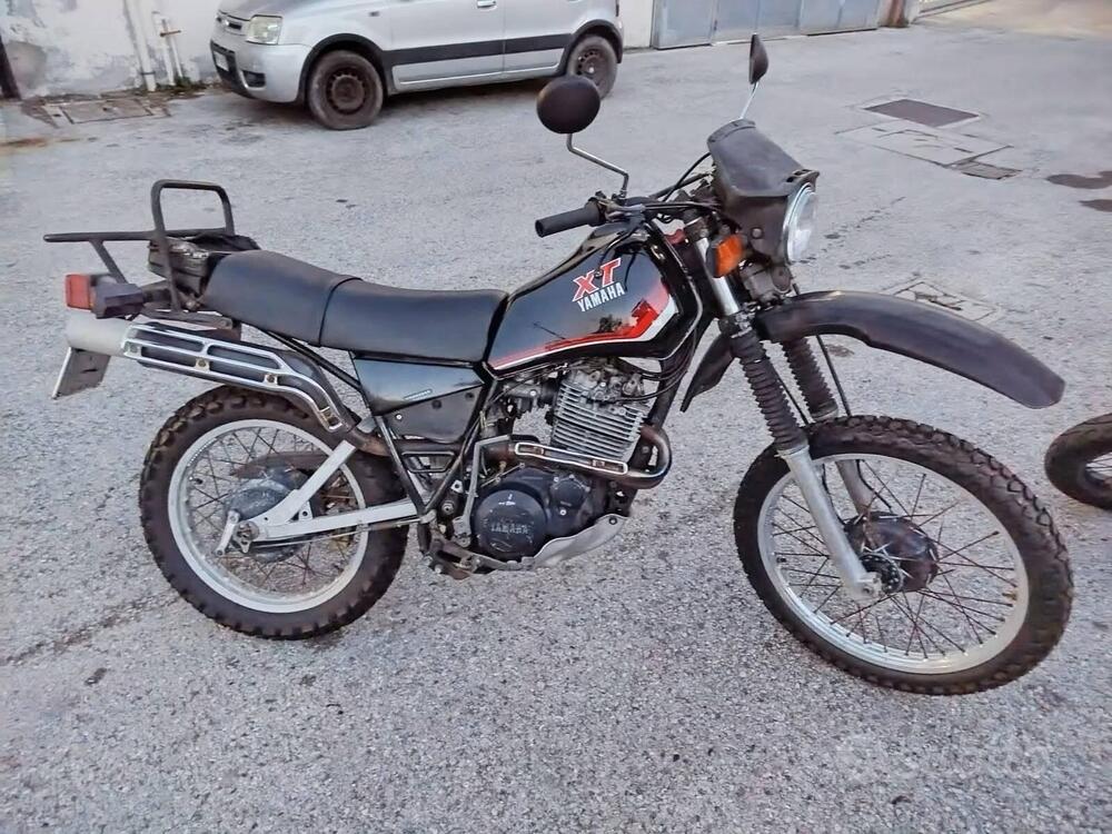 Yamaha XT 550