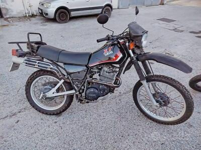 Yamaha XT 550 d'epoca
