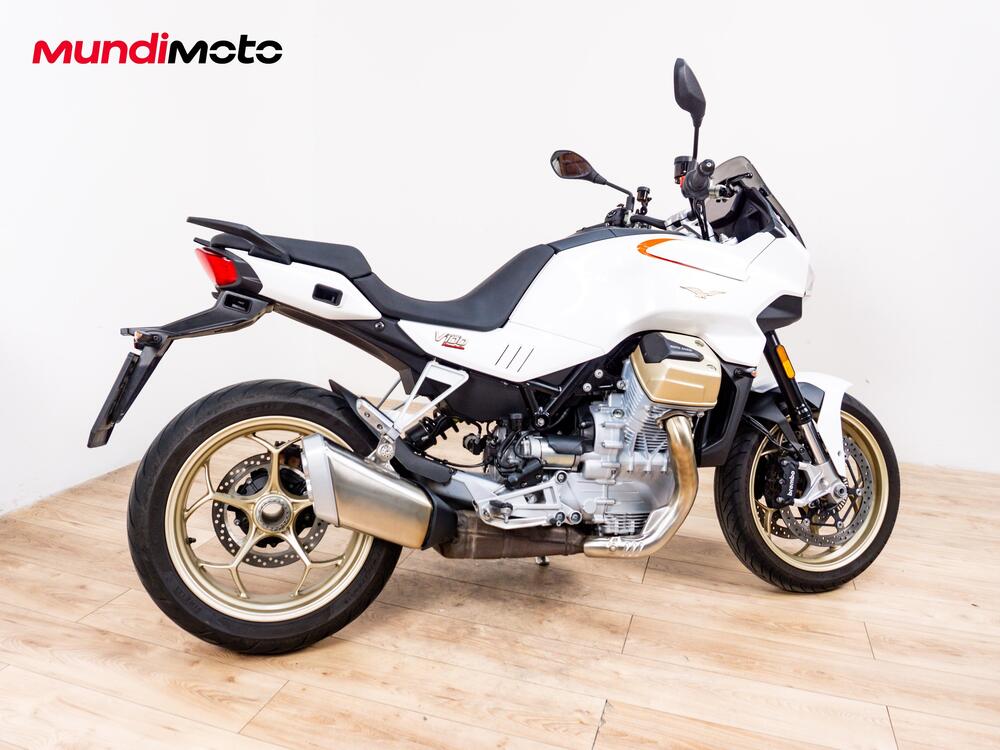 Moto Guzzi V100 Mandello (2022 - 24) (2)